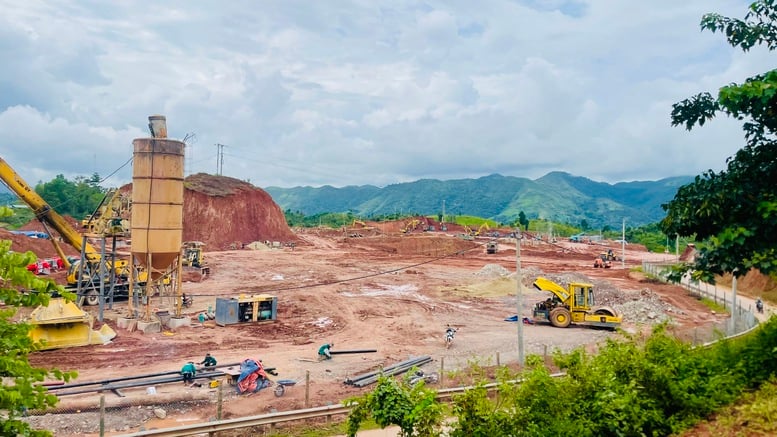 TRƯỜNG HỌC VÙNG BIÊN: Kỳ vọng từ bước khởi đầu - Si Pa Phìn- Ảnh 2.