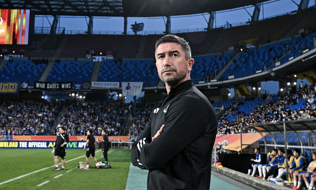 HLV triệu USD Harry Kewell của CLB Hà Nội: Gặp đội nào trận đầu, thắng được không? - Ảnh 2.
