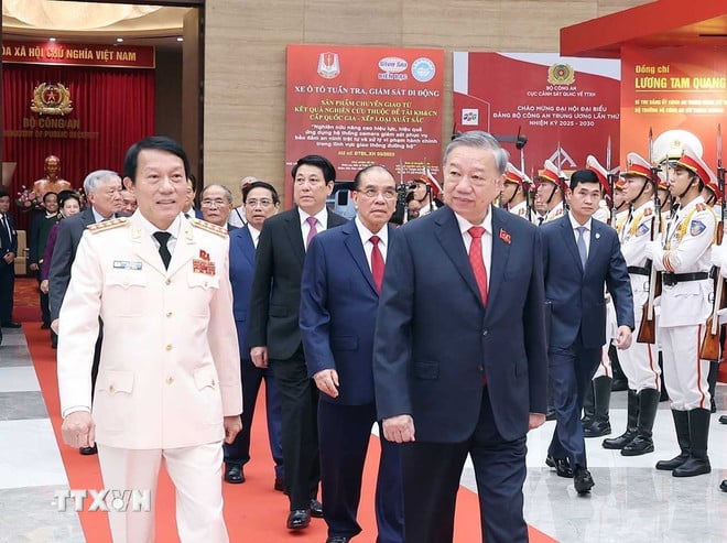ttxvn-tong-bi-thu-to-lam-du-dai-hoi-dai-bieu-dang-bo-cong-an-trung-uong.jpg
