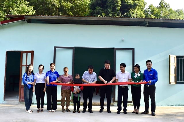 Trái tim yêu học trò của thầy giáo Sang- Ảnh 4.