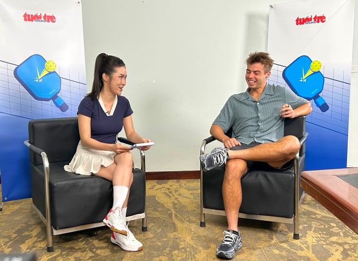 Ben Johns giao lưu với Tuổi Trẻ Online: 'Pickleball Việt Nam phát triển mạnh' - Ảnh 3.