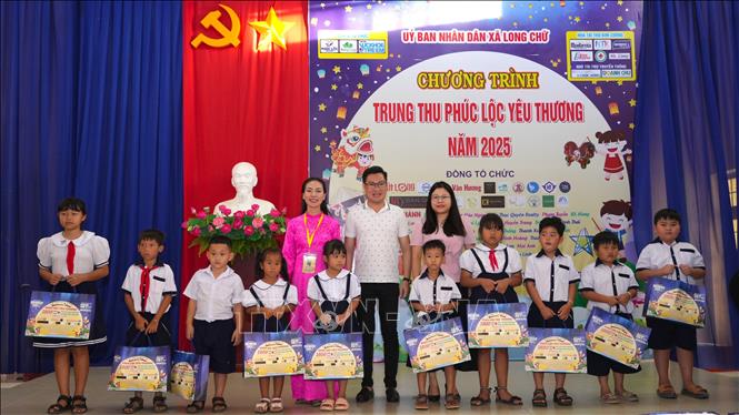 Photo caption