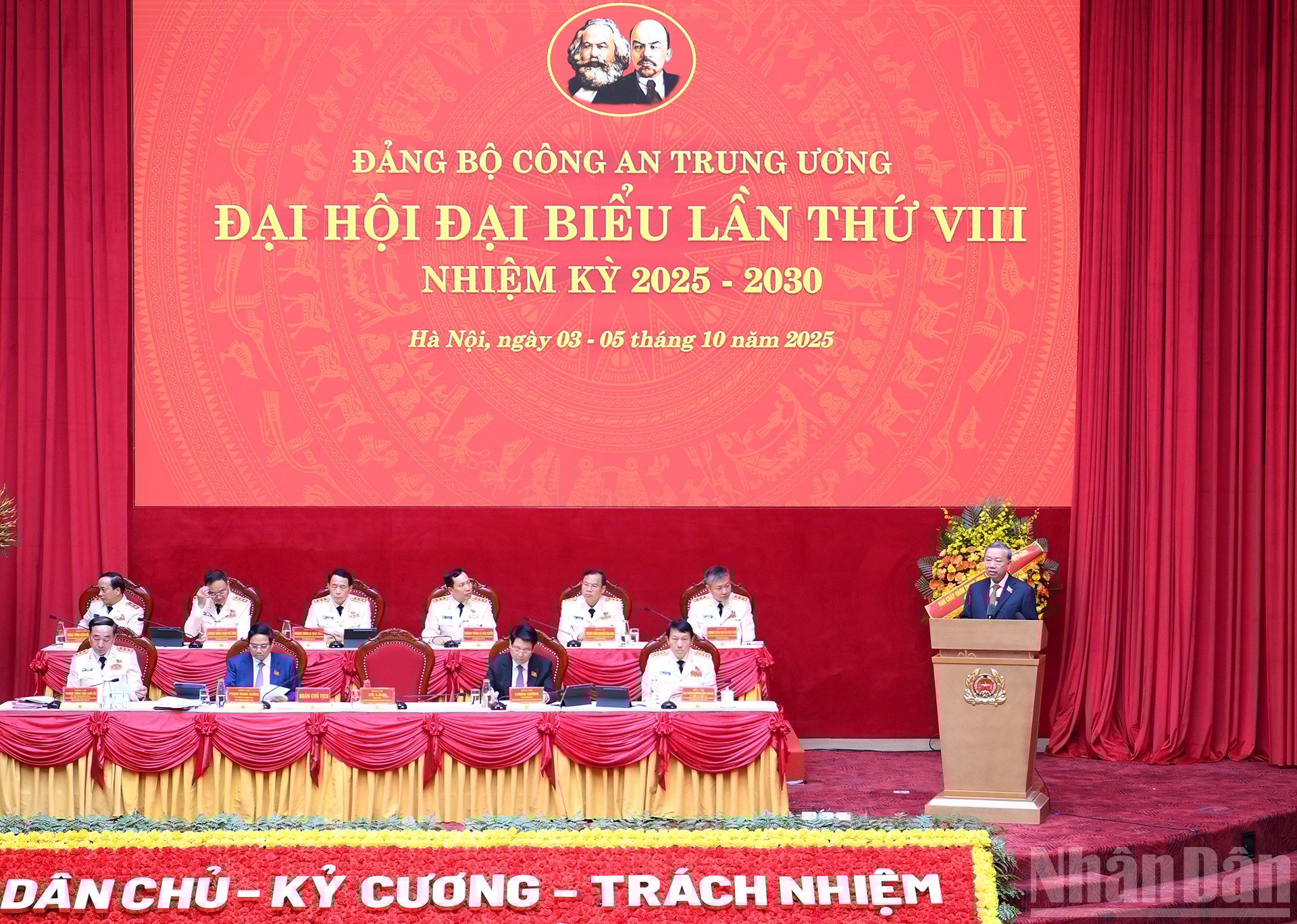 ndo_br_a9-bnd-1762.jpg
