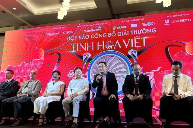 Hoa Hậu Việt Nam Hà Trúc Linh làm đại sứ giải thưởng 'Tinh hoa Việt'- Ảnh 4.