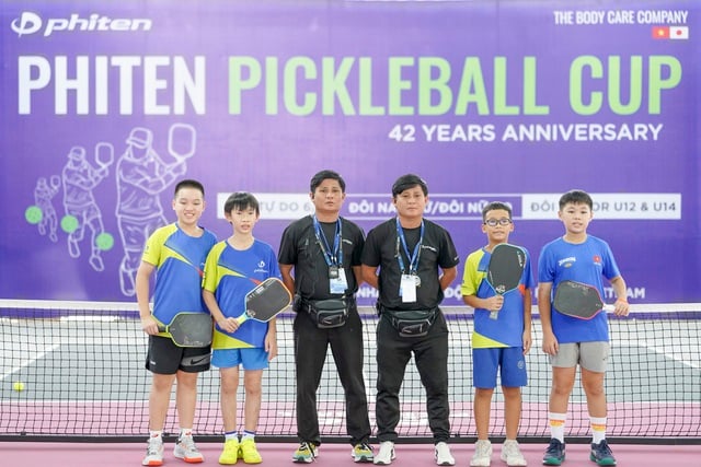 Ươm mầm cho các tài năng nhí ở giải pickleball Phiten Cup 2025- Ảnh 4.