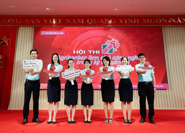 Từ sân chơi trí tuệ đến bản lĩnh tiên phong: Agribank bứt phá trong chuyển đổi số- Ảnh 1.