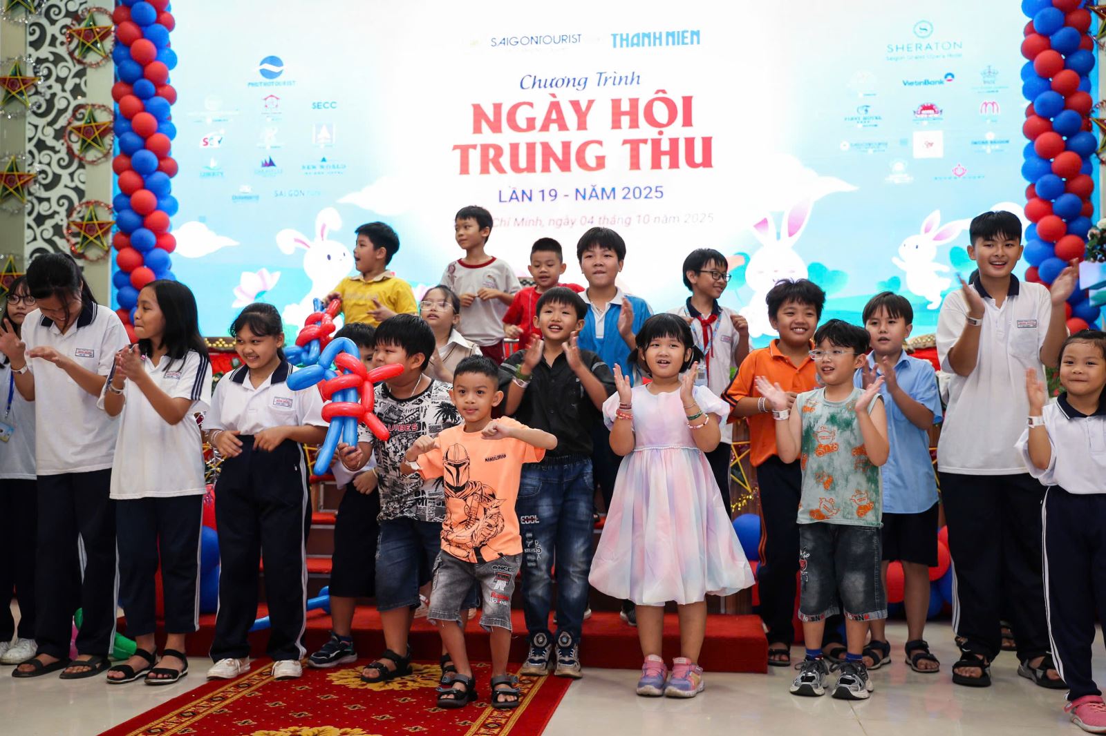 ចំណងជើងរូបថត