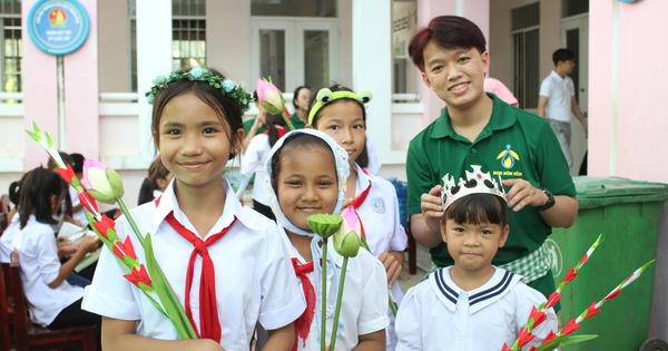 Mang Trung thu yêu thương đến cho hơn 500 trẻ em vùng xa