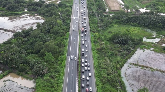 TP.HCM tiến tới Đại hội Đảng bộ lần thứ I: TP.HCM với tầm nhìn 'siêu đô thị quốc tế'- Ảnh 2.