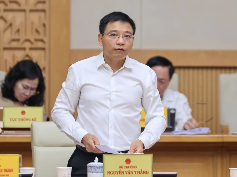 Tăng trưởng GDP quý III ước đạt 8,22%, cao nhất trong hơn một thập kỷ - Ảnh 1.