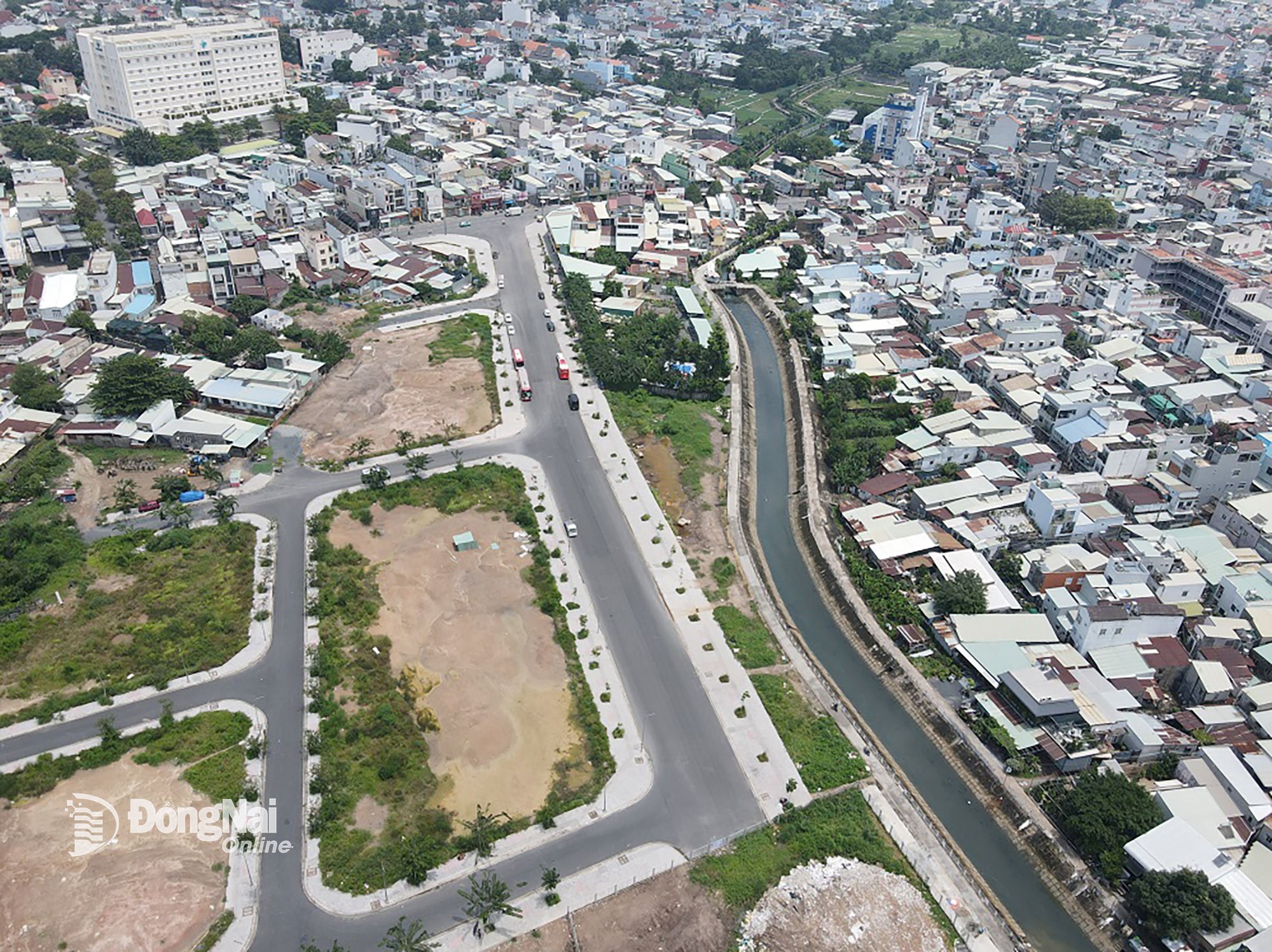 Khu tái định cư Thống Nhất - Tân Mai được đầu tư xây dựng để bố trí tái định cư cho các dự án trọng điểm trên địa bàn phường Trấn Biên và Tam Hiệp. Ảnh: Phạm Tùng
