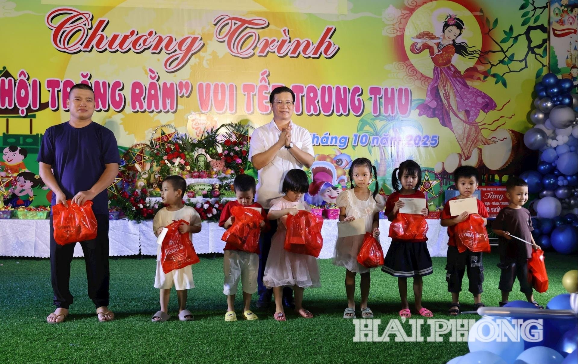 an-thanh-tang-qua-ពាក់កណ្តាលរដូវស្លឹកឈើជ្រុះ-រដូវស្លឹកឈើជ្រុះ(1.jpg