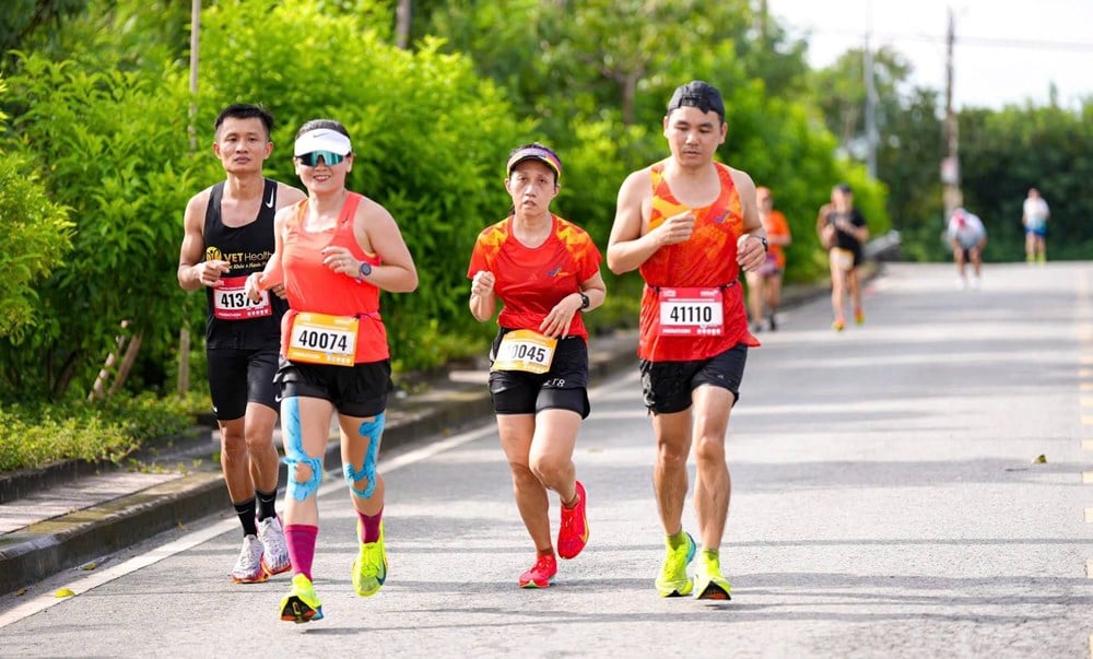 クジラ祭りでのエキサイティングなスポーツ活動 - カンジョー2025 - 写真5