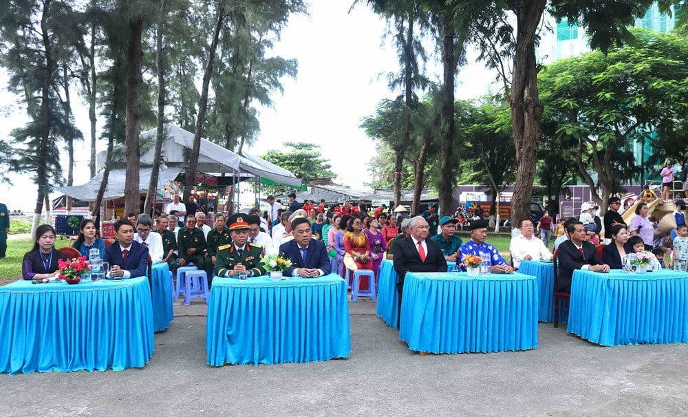 호치민시: Nghinh Ong 축제 개막 - Can Gio 2025 - 사진 6