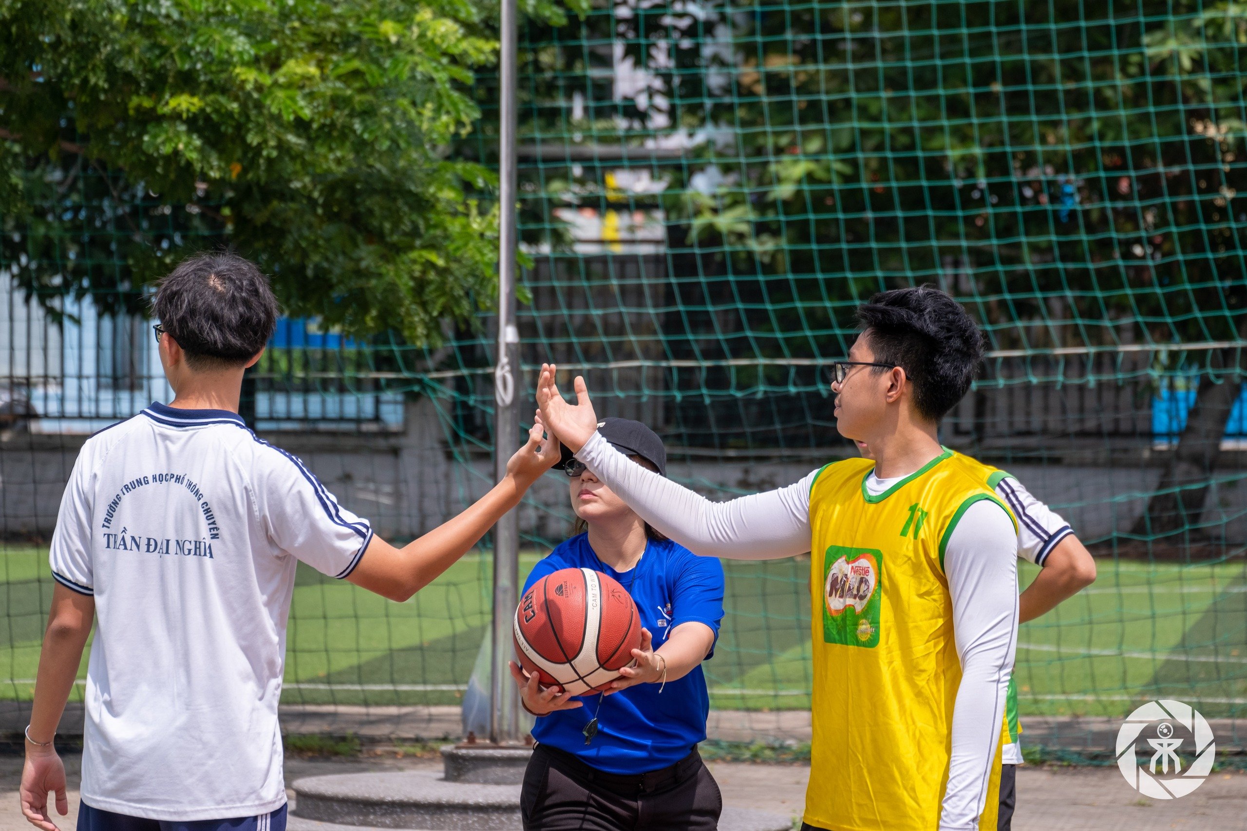 Gay cấn, hấp dẫn giải thể thao học sinh Trường THPT chuyên Trần Đại Nghĩa- Ảnh 14.