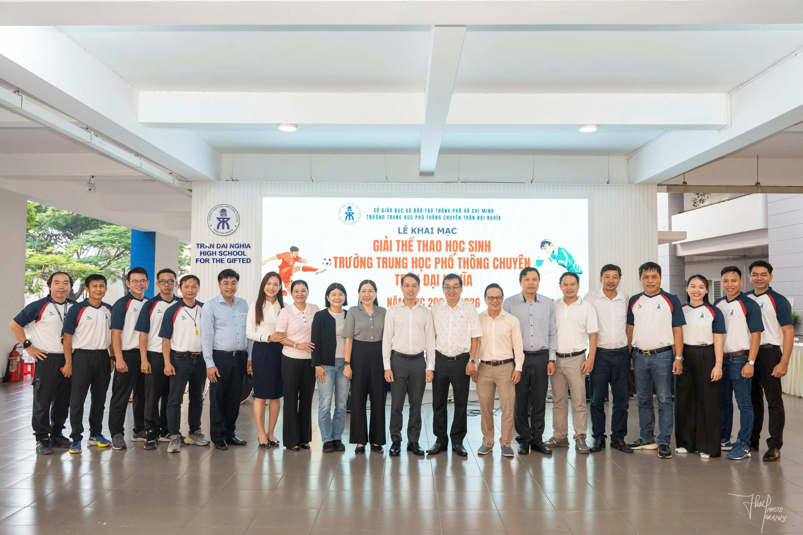 Gay cấn, hấp dẫn giải thể thao học sinh Trường THPT chuyên Trần Đại Nghĩa- Ảnh 5.