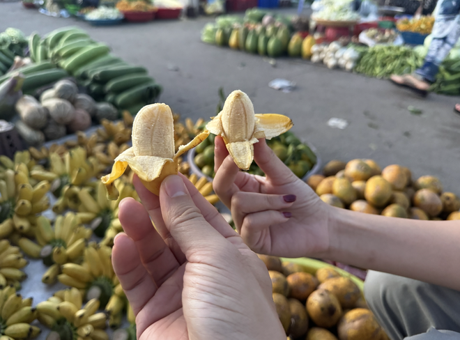 Cầm 100 . 000 Đồng trải nghiệm chợ chồm hổm ở Vị Thanh lúc 3 giờ sáng - Ảnh 6.