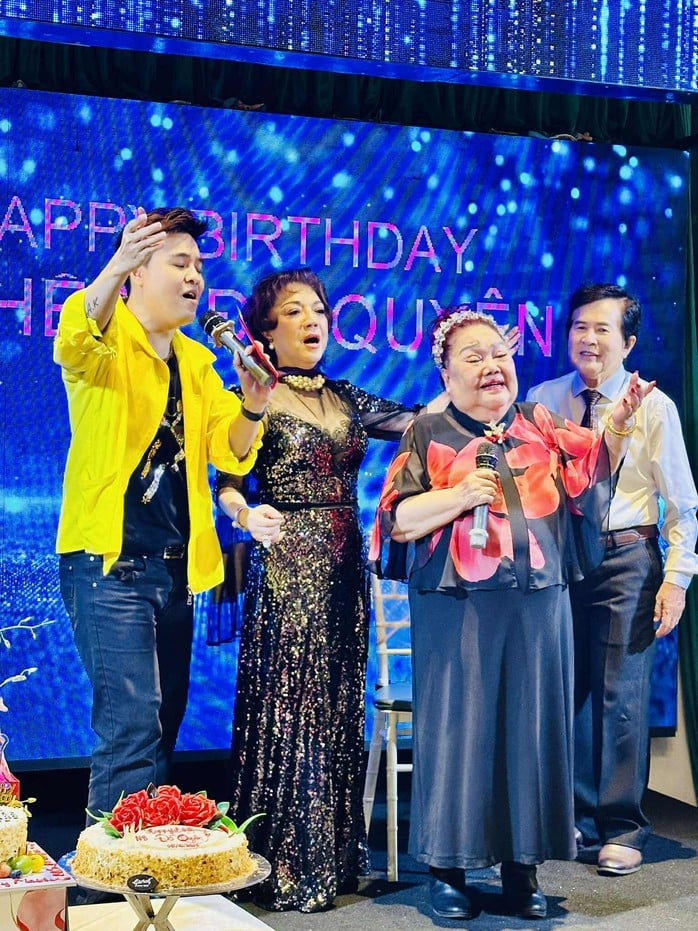 Hoài Thanh – Đỗ Quyên giữ mãi ngọn lửa nghề - Ảnh 1.