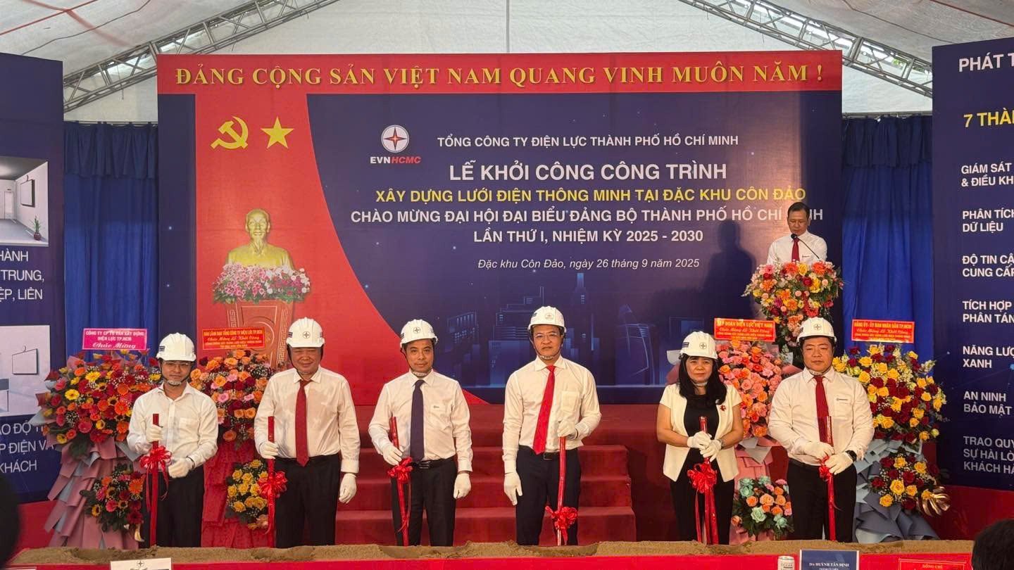 2 Con Dao .jpg