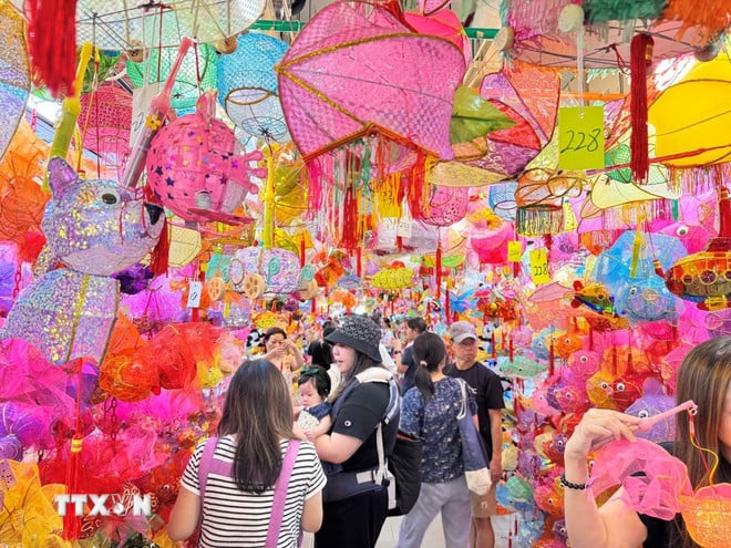 ttxvn-a-trung-thu-hk2.jpg