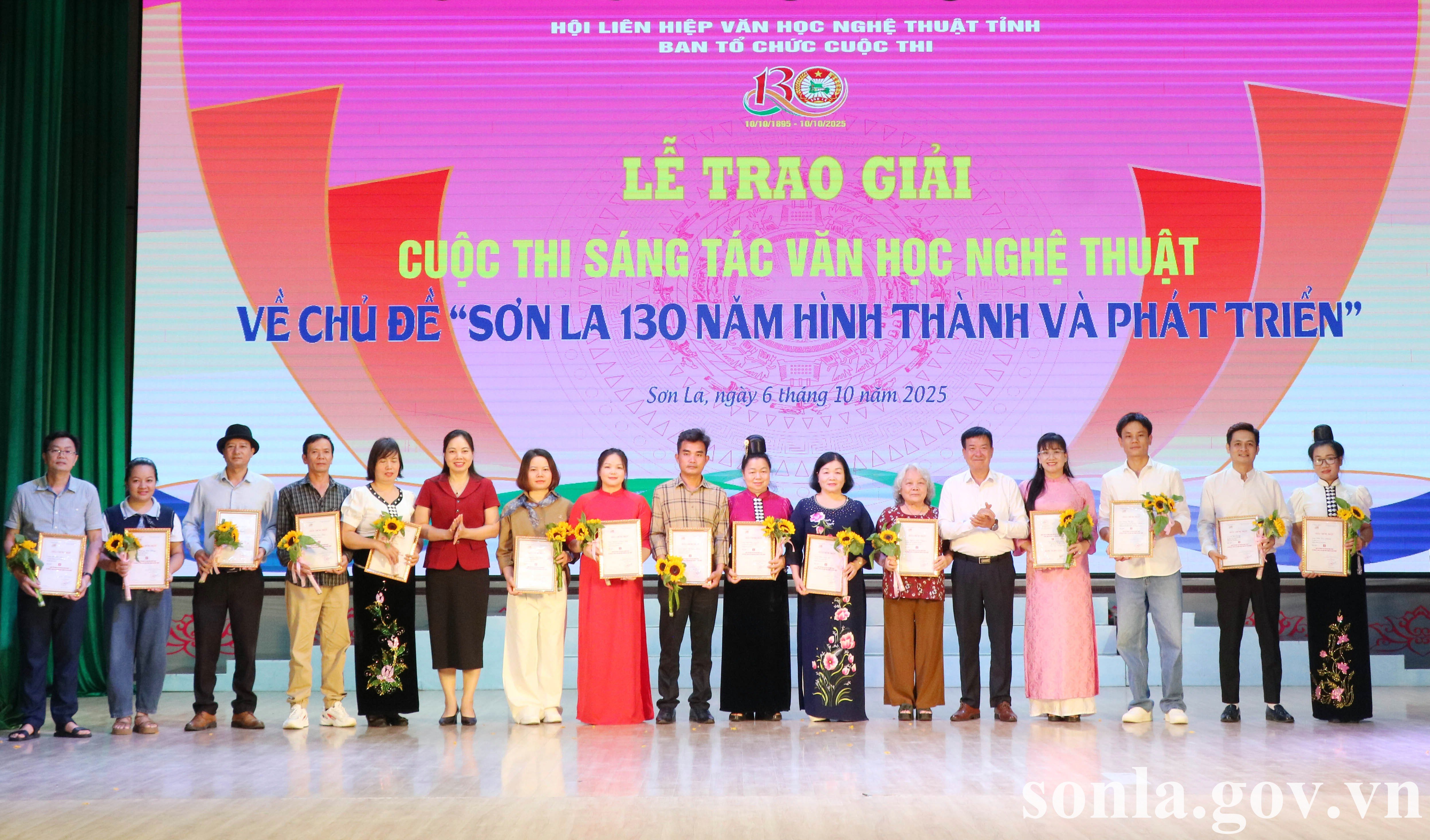 anh tin bai