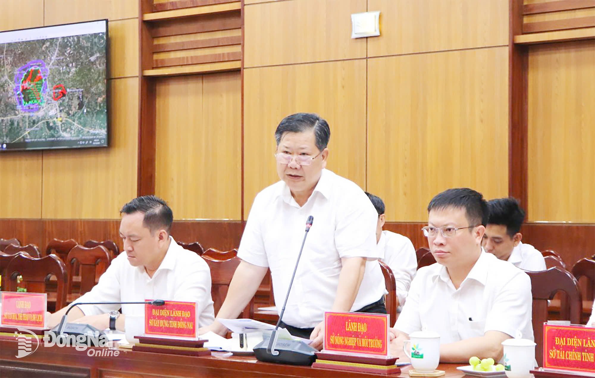 Phó Giám đốc Sở Xây dựng tỉnh Đồng Nai Nguyễn Văn Lâm phát biểu tại buổi làm việc. Ảnh: Ngọc Liên