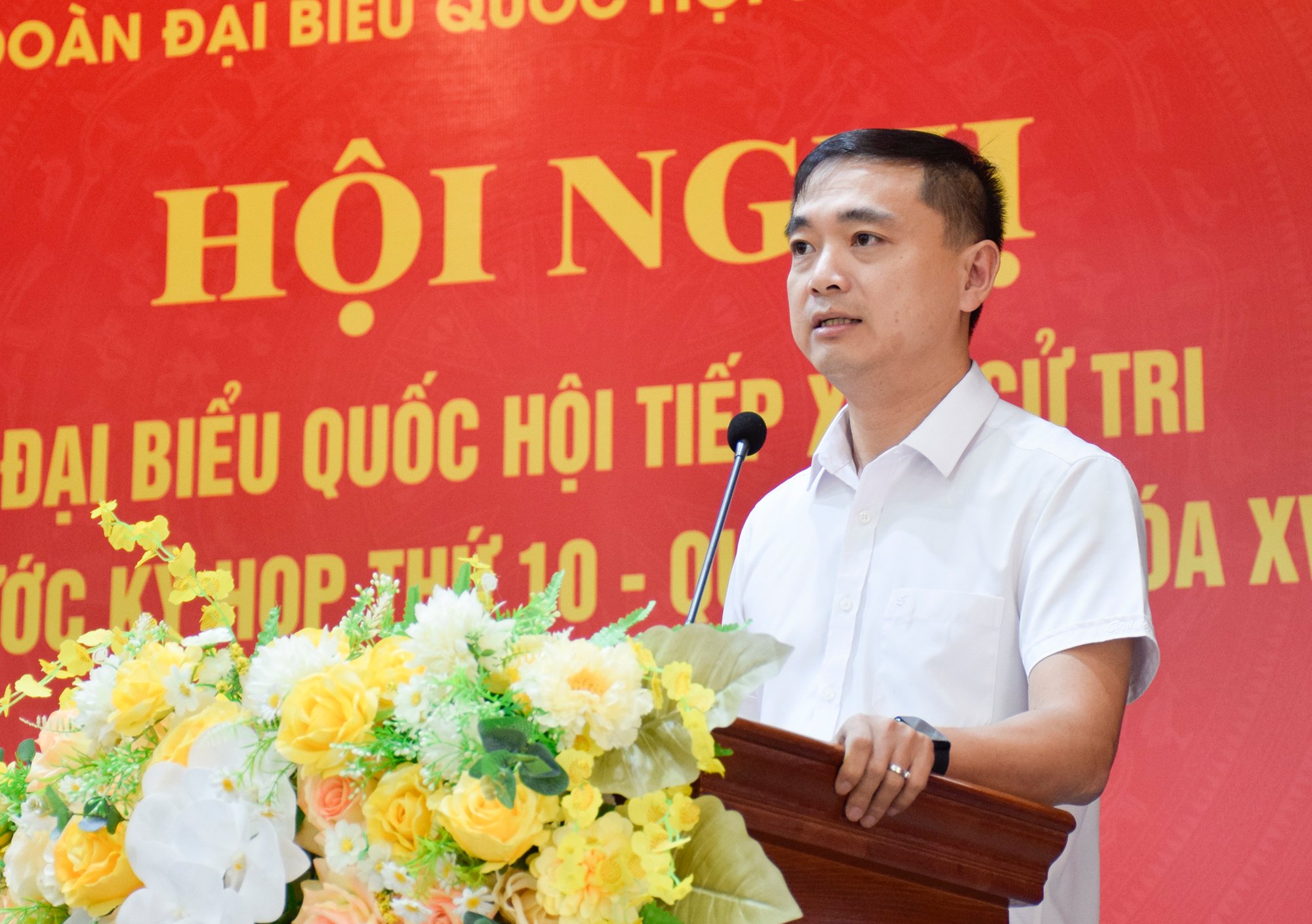 អង់គ្លេស៖ ព័ត៌មាន