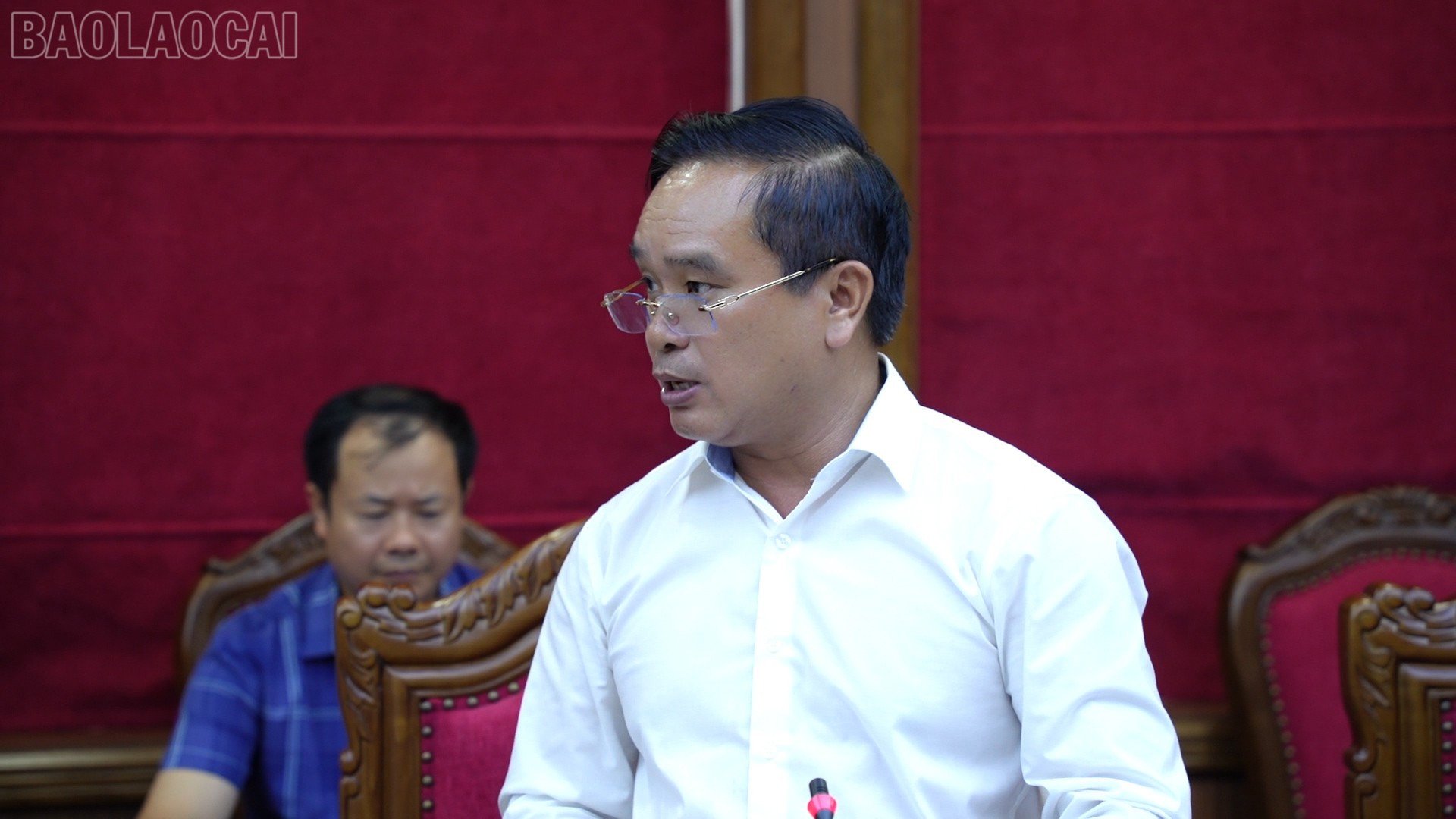 baolaocai-tl_mc1-tap-chi-kinh-te-5-1000-58-02-19still014.jpg