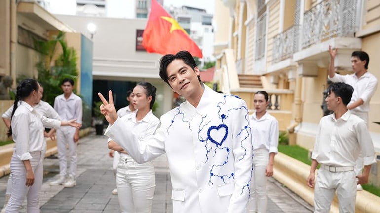 minh-sang-bts.jpg