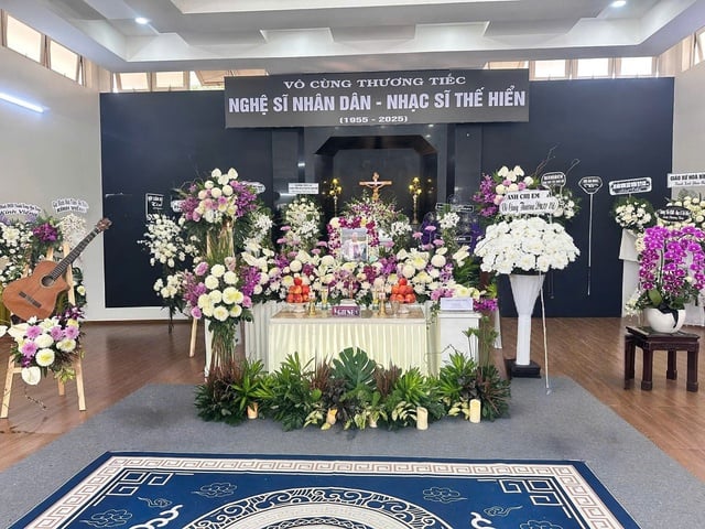 Ngọc Sơn, Phương Thanh... hát trong chương trình tưởng nhớ nhạc sĩ Thế Hiển- Ảnh 2.