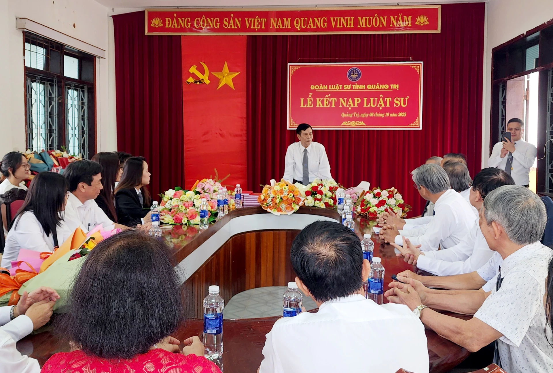 Lễ kết nạp luật sư mới của ĐLS tỉnh Quảng Trị- Ảnh: T.Long.