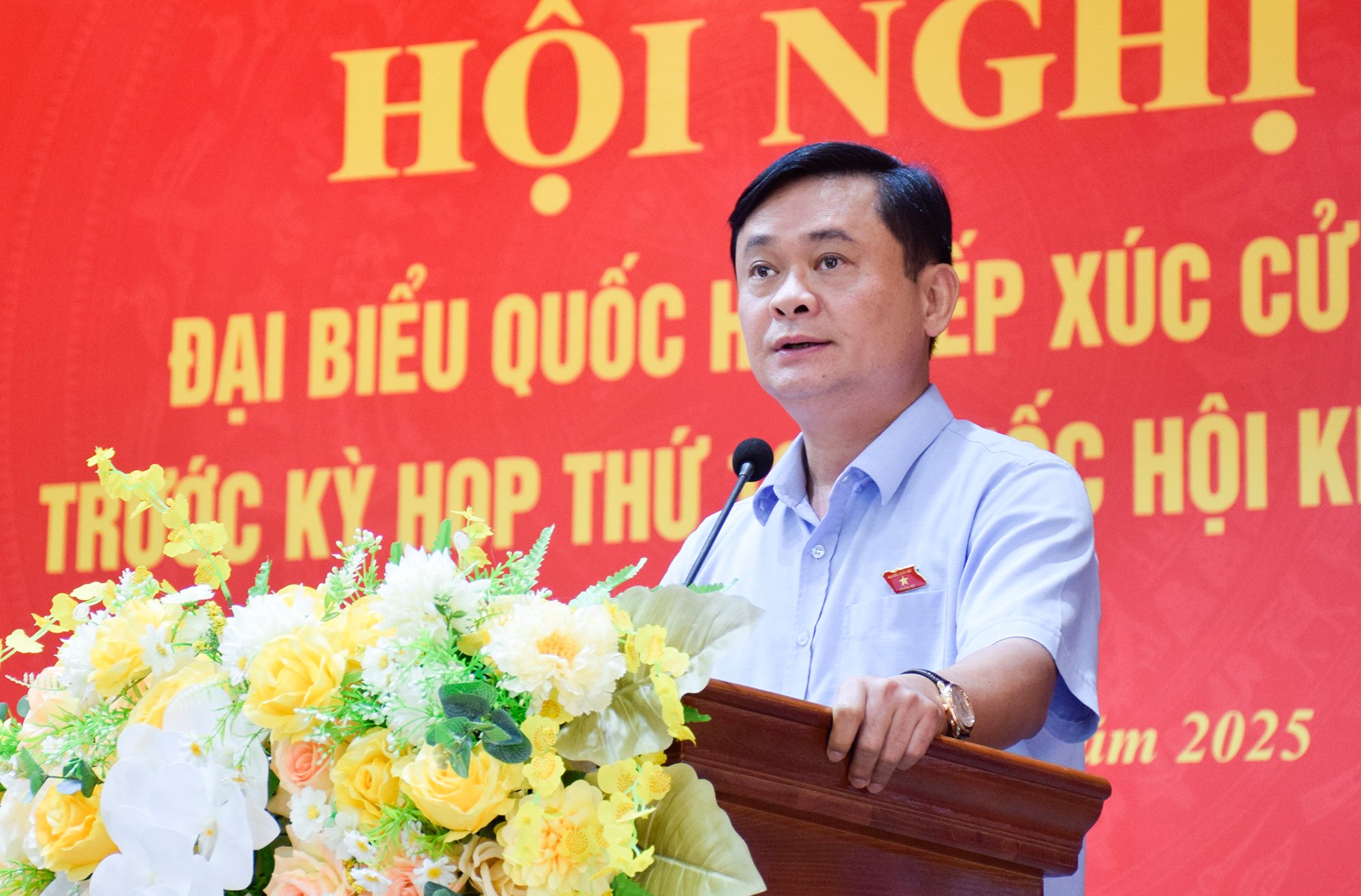 អង់គ្លេស៖ ព័ត៌មាន