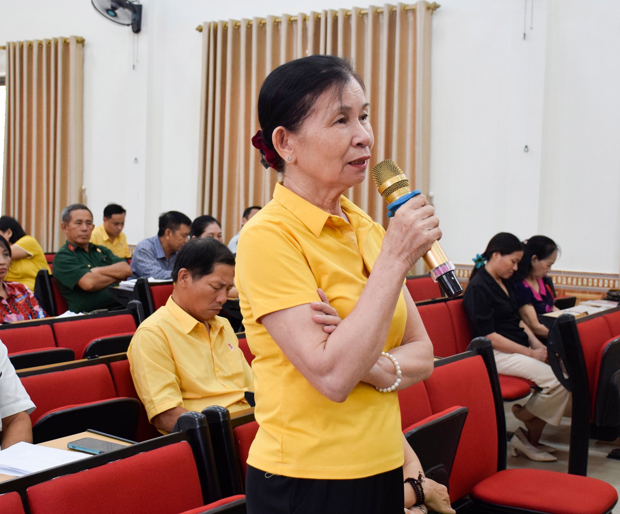 អង់គ្លេស៖ ព័ត៌មាន