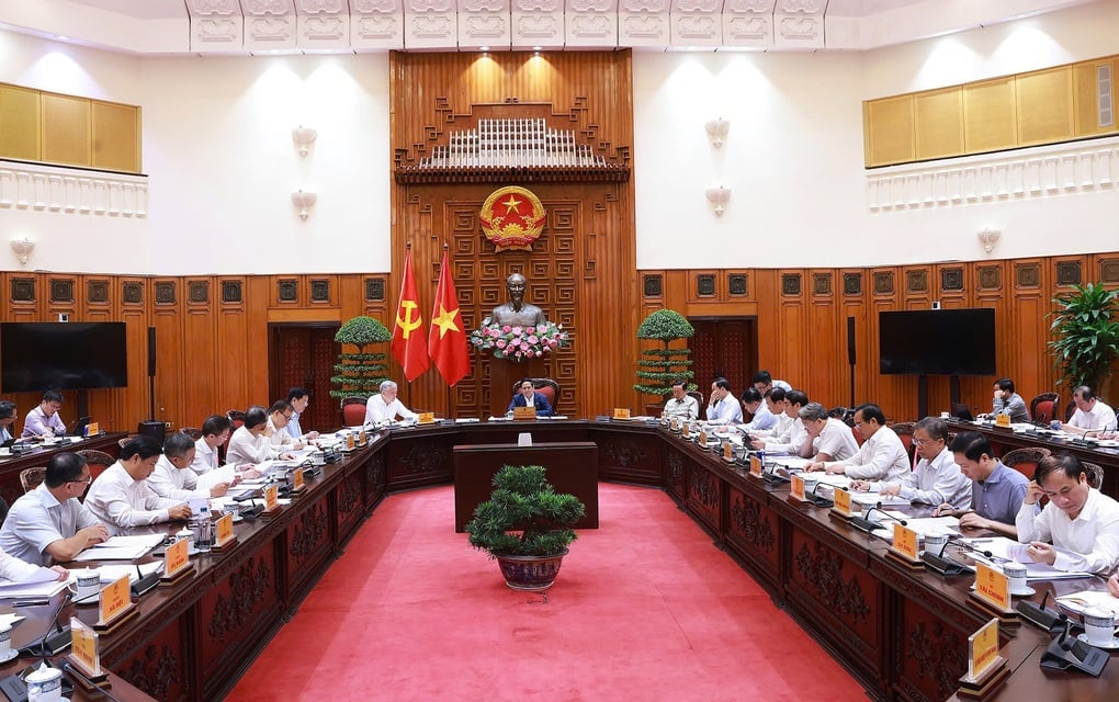 Thủ tướng: Giảm đầu mối, tăng quy mô các đơn vị sự nghiệp y tế và giáo dục - 1