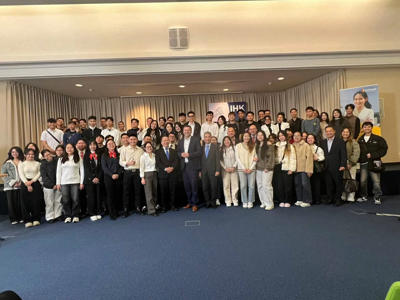 Đại sứ Việt Nam tại Đức dự Lễ chào mừng học viên Việt Nam tại Bang Sachsen-Anhalt