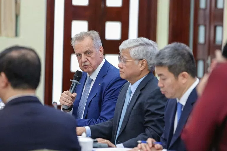 Diễn đàn Nhân dân Việt-Nga