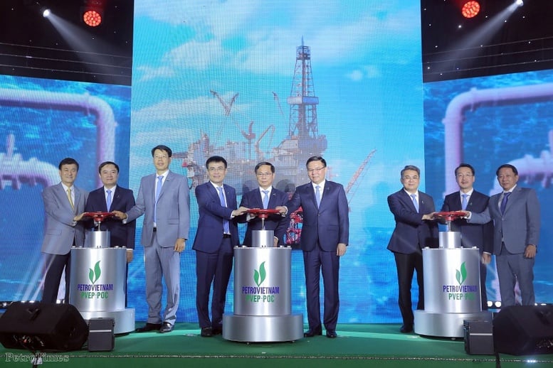 Đẩy mạnh khoa học công nghệ, Petrovietnam tăng trưởng hai con số sau 9 tháng- Ảnh 1.