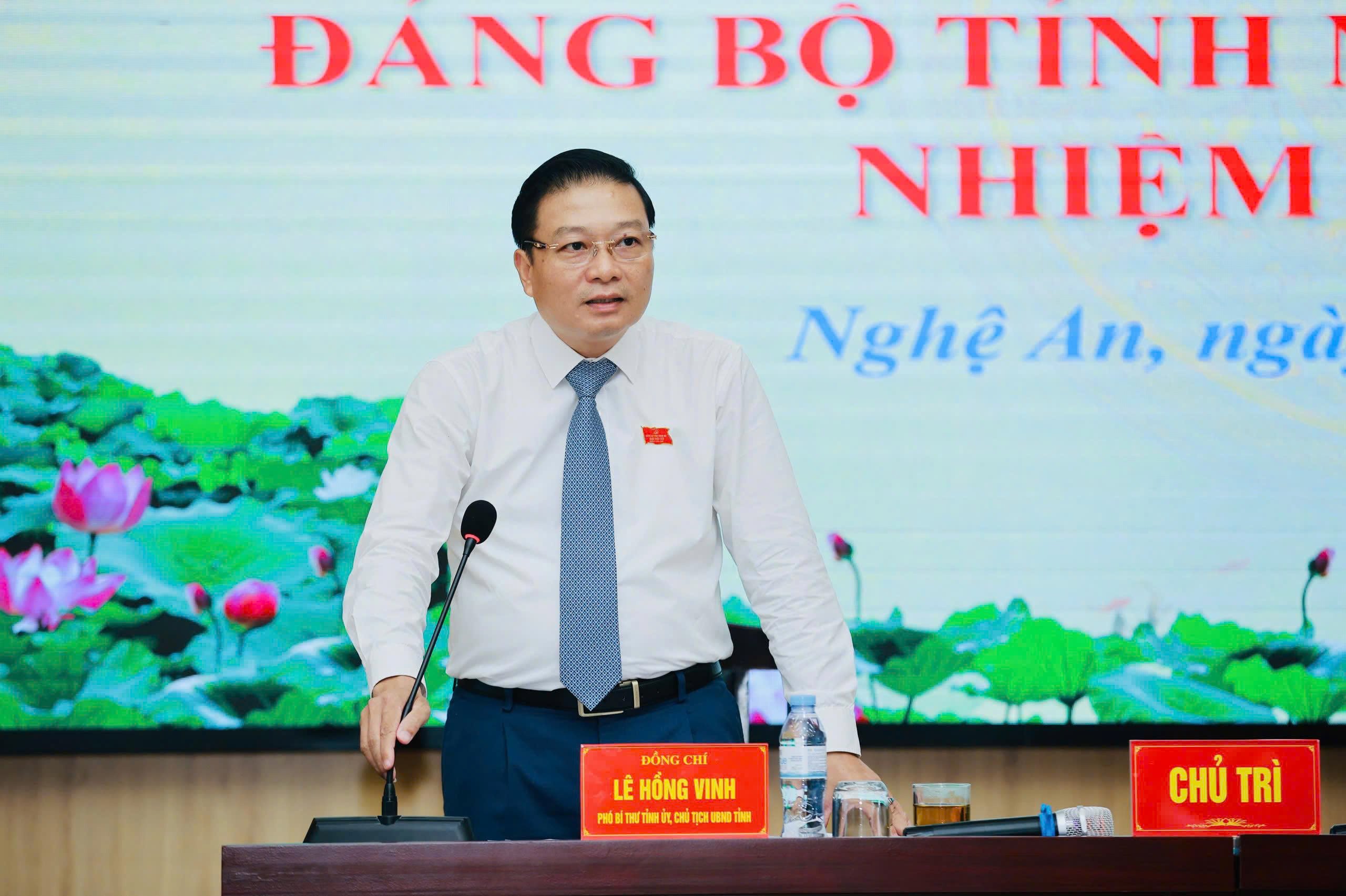 អង់គ្លេស៖ ព័ត៌មាន