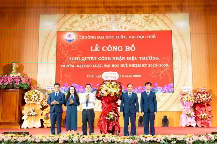 Năm cam kết của Hiệu trưởng Trường ĐH Luật Huế vừa được tái bổ nhiệm - Ảnh 2.