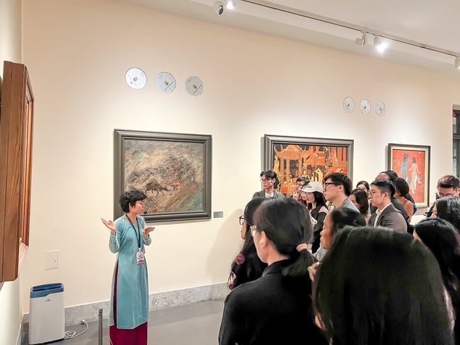”Museinatten” – En ny kulturell mötesplats för konstälskare – Foto 3. “Đêm Bảo tàng” - Điểm hẹn văn hóa mới dành cho công chúng yêu nghệ thuật - Ảnh 3.