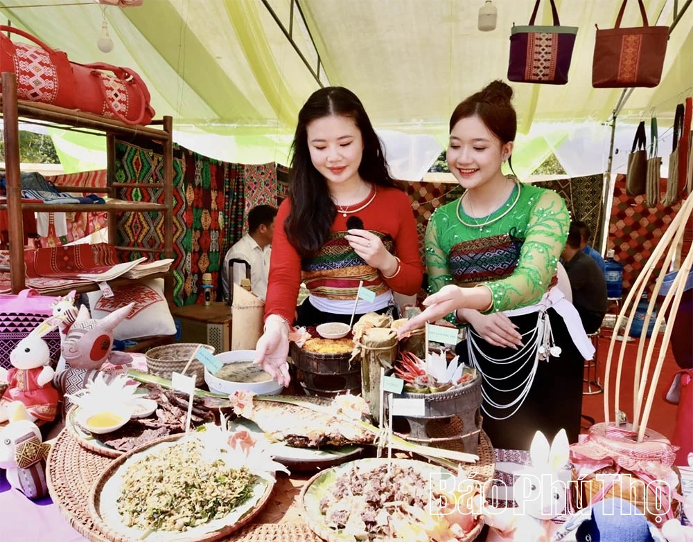 Giữ mạch nguồn văn hóa Thái Mai Châu