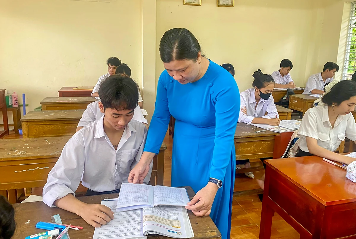 نسلی اقلیتوں کے ساتھ