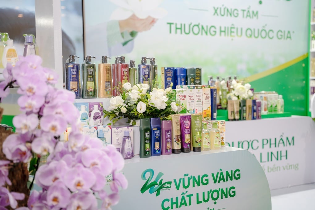 Hoa Linh Pharmaceuticals deltar i höstmässan 2025-3