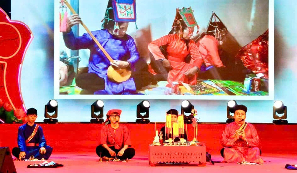 Klub Hoa Hill bierze udział w Konkursie Występów Kulturalnych Grup Etnicznych 2024.