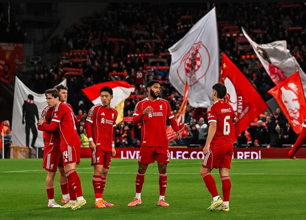 Ulasan pertandingan Liverpool vs Aston Villa, pukul 03.00, 2 November: Kegelapan menyelimuti Anfield - foto 2