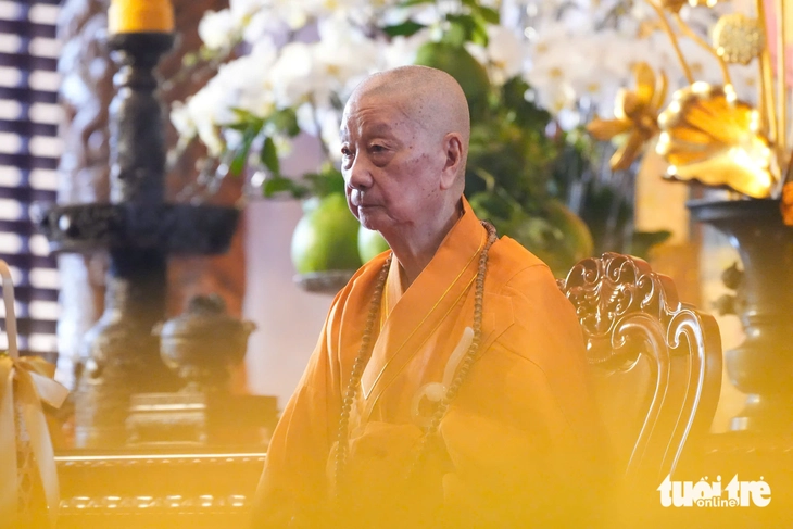 ประเทศไทยจัดพิธีถวายผ้าพระกฐินพระราชทานที่ประเทศเวียดนาม 18 ครั้ง - ภาพที่ 3 lễ dâng y Kathina - Ảnh 3.