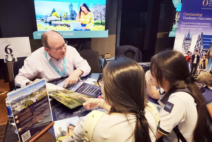 Chuyện của những người tư vấn du học - Ảnh 1. tư vấn du học - Ảnh 1.