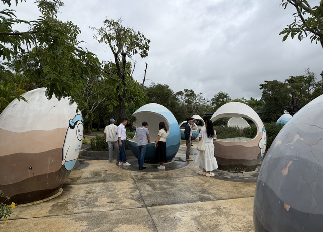 TP.HCM có nơi luộc trứng không cần đun nước, ăn lòng đào siêu ngon!- Ảnh 6. TP.HCM có nơi luộc trứng không cần đun nước, ăn lòng đào siêu ngon!- Ảnh 6.