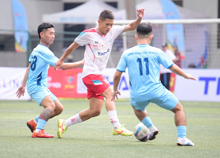 bóng đá phong trào - Ảnh 2.