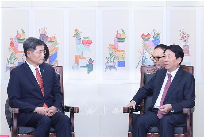 चित्र परिचय